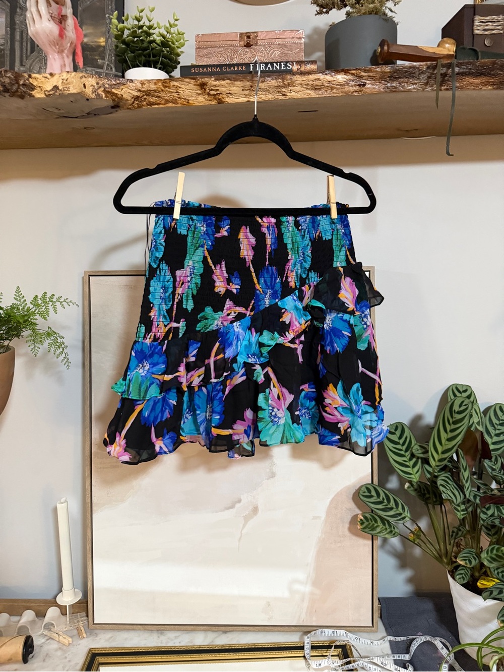 NWT Milly “Ginny” Tiered Ruffle Mini Skirt in Blue Multi Floral Smock Waist